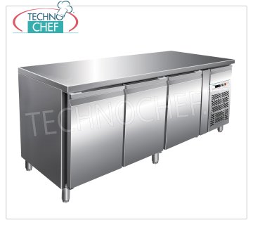 Forcar - Refrigerated Table 3 Doors, Temp. + 2 ° / + 8 ° C, lt. 580, Ventilated, Class B, mod.G-PA3100TN 3 DOORS refrigerated counter with neutral drawer, Professional, capacity 580 liters, temperature + 2 ° / + 8 ° C, Pastry Trays 600x400 mm, ventilated refrigeration, ECOLOGICAL in Class C, Gas R290, V.230 / 1, Kw.0, 26, Weight 152 Kg, dim.mm.2020x800x860h