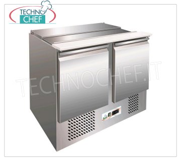 Refrigerated Saladette 2 Doors designed for 3 GN 1/1 Baccinelle, mod. G-S902 2 DOOR refrigerated saladette, FORCAR brand, capacity n. 3 GN 1/1 containers, temp. + 2 ° + 8 ° C, V 230/1, Kw.0,175, Weight 80 Kg, dim.mm.1045x700x850h