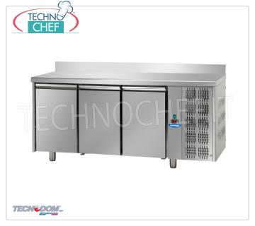 Tecnodom - Professional Fridge/Refrigerated Table 3 doors with backsplash, Mod.TF03MIDGNAL REFRIGERATED TABLE 3 doors with upstand, TECNODOM brand, capacity 460 l, operating temperature 0°/+10°C, ventilated refrigeration, Gastro-Norm 1/1, V.230/1, Kw.0,495, Weight 104 Kg , dim.mm.1870x700x950h